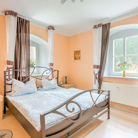 Tranquil Escape In Rauschenbach Neuhausen (Saxony)