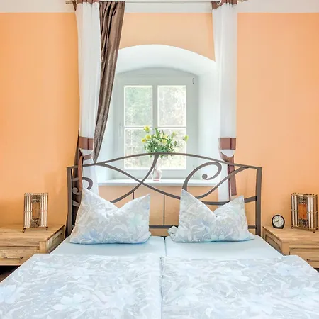 Tranquil Escape In Rauschenbach Apartmán