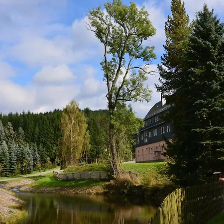 Tranquil Escape In Rauschenbach * Neuhausen (Saxony)